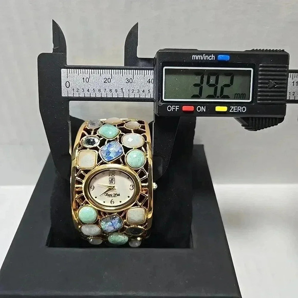 Victoria Wieck Gemstone Bangle Quartz Watch New Battery Gold Tone Cuff Women main image 6